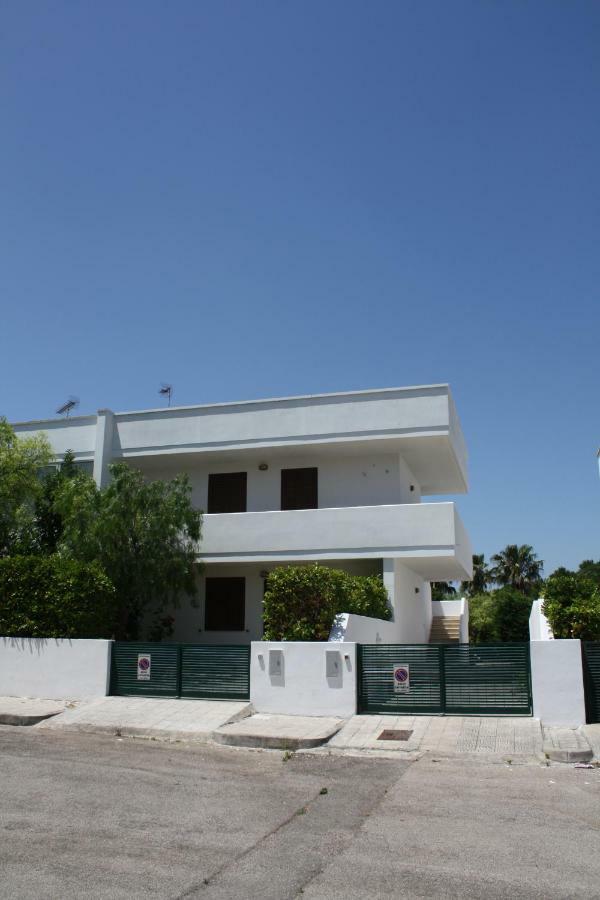 Vere Vacanze Torre dell'Orso Luaran gambar